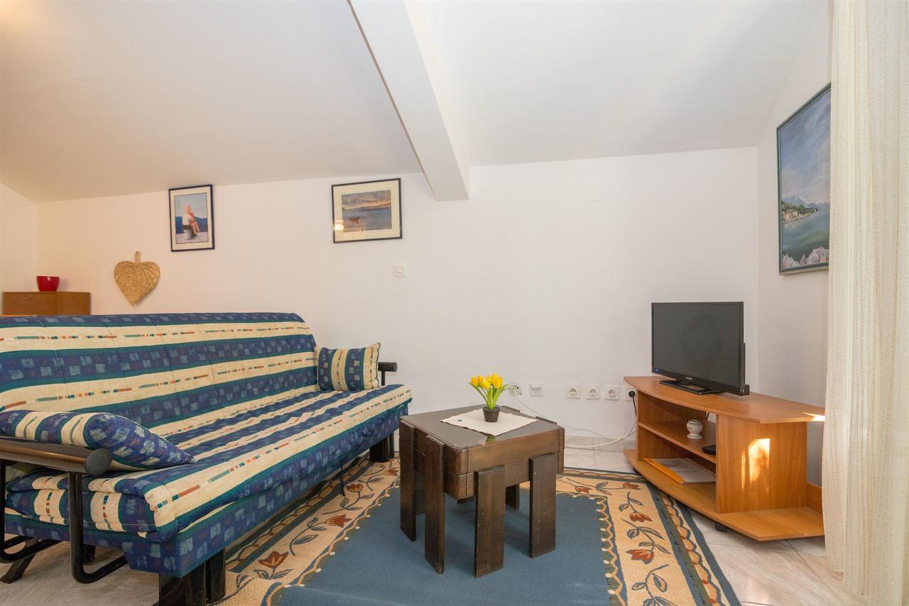 Apartments Antonija Drvenik  Ngoại thất bức ảnh